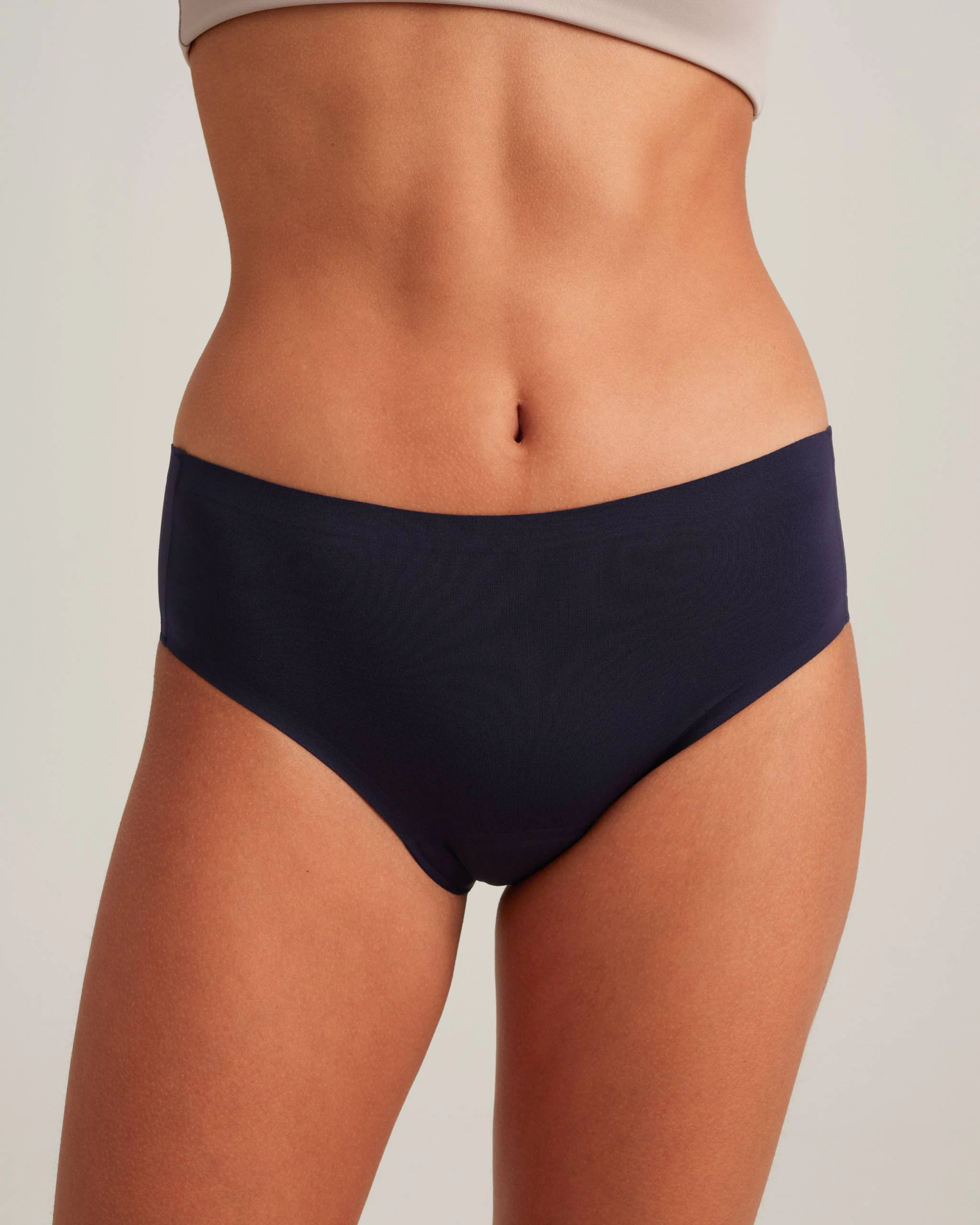Leakproof Seamless Brief - Image 15