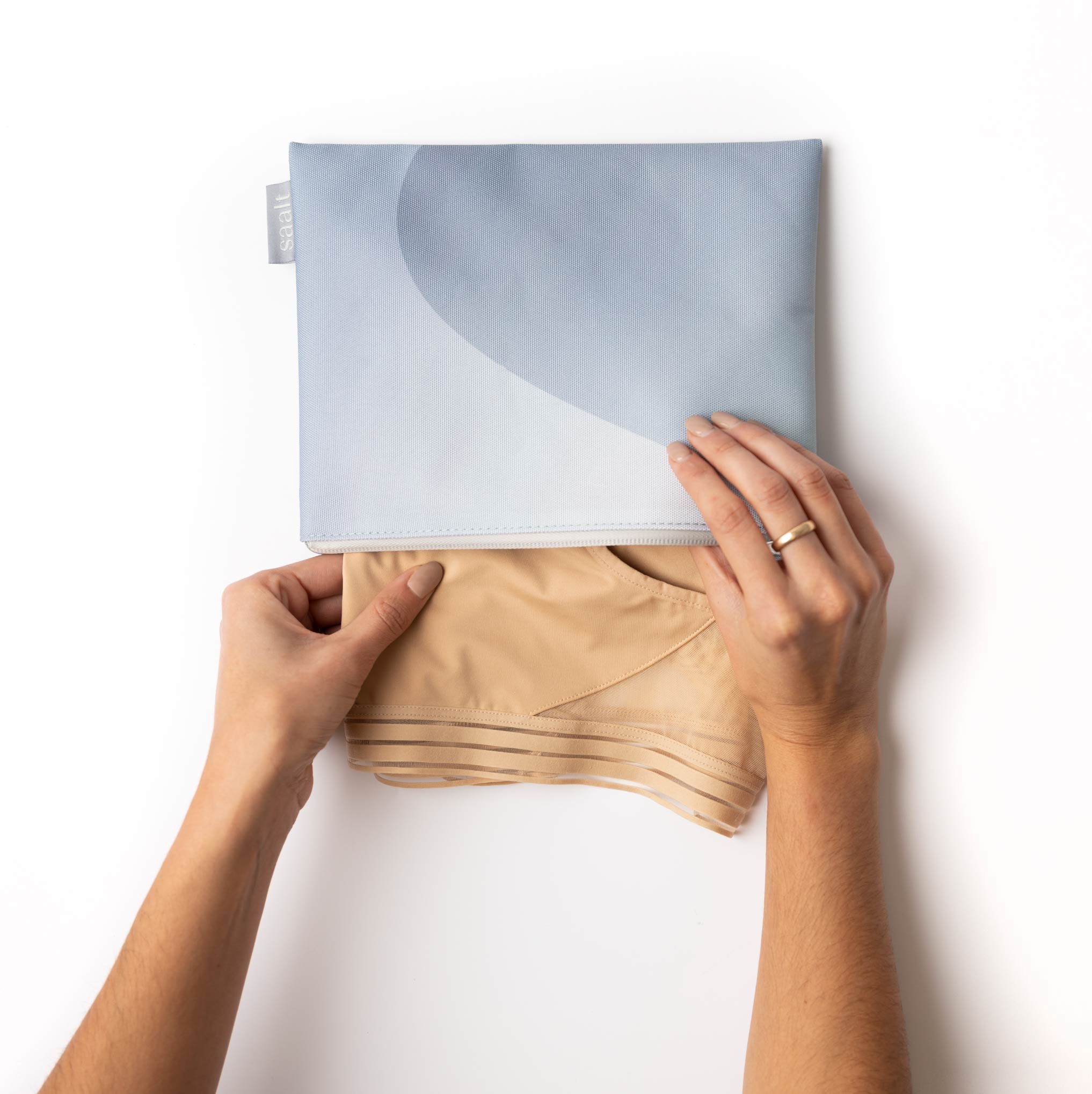 Saalt Wear Go Bag - Image 3